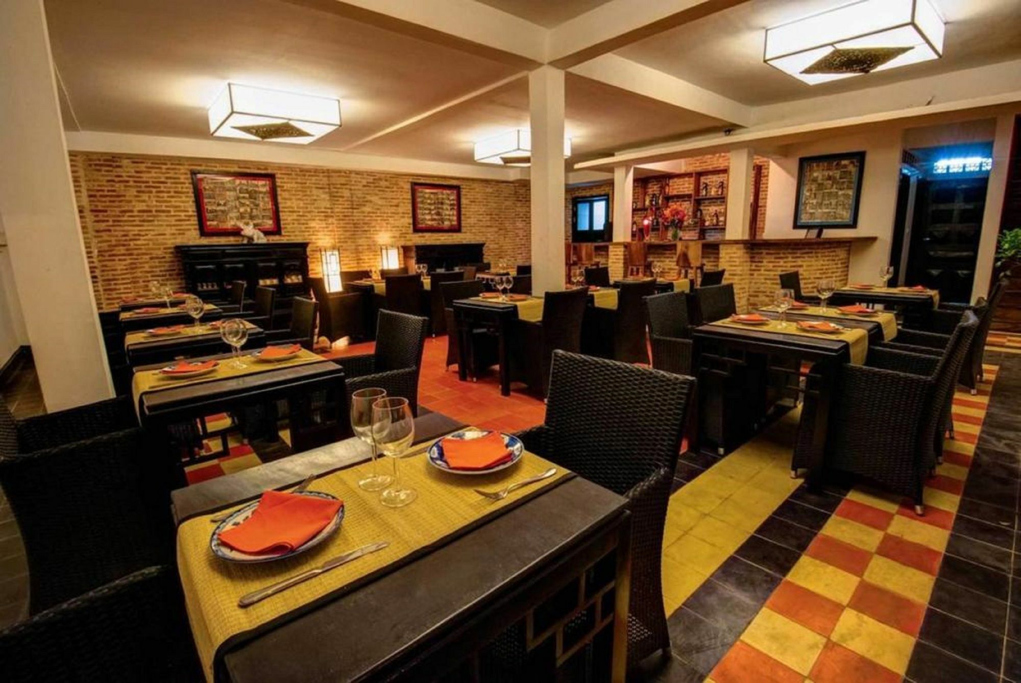 Villa Silk Road Hotel بنوم بنه المظهر الخارجي الصورة